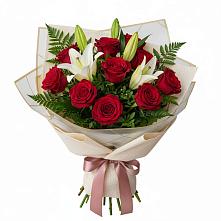 Букет цветов из:  Лилии и Розы в Иссе