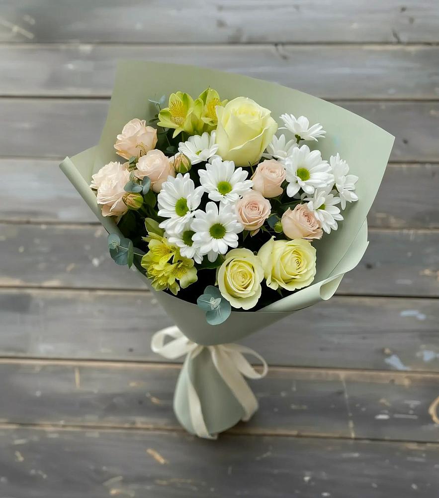 Букет цветов из: Альстромерии, Розы и Хризантемы в Иссе