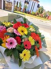 Букет цветов из:  Герберы #REPLACE_PRED# Иссе