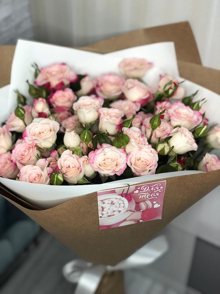 Букет цветов из: Розы в Иссе