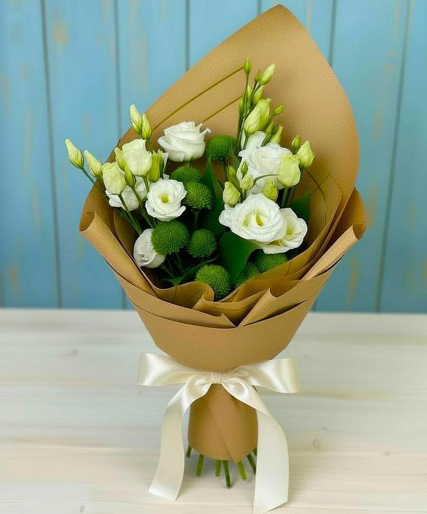 Букет цветов из: Хризантемы и Лизиантусы в Иссе