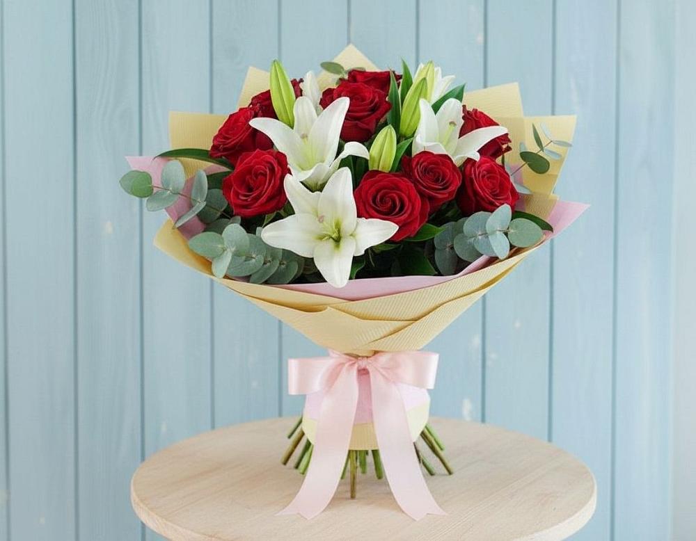 Букет цветов из: Лилии и Розы в Иссе