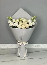 Букет цветов из:  Розы и Лизиантусы в Иссе